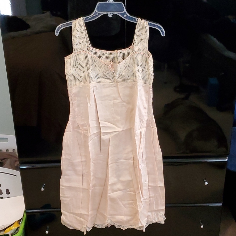 Hand made vintage nightgown 1960s
